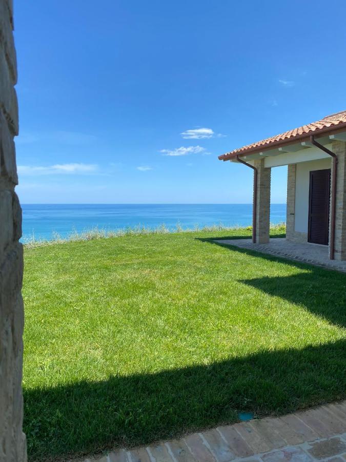 Casale Adriatico B&B Пинето Экстерьер фото