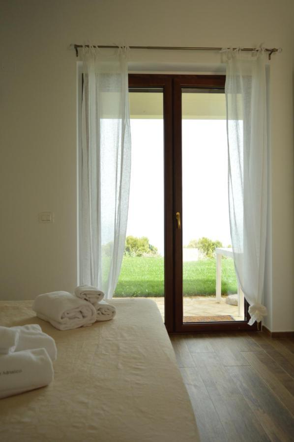 Casale Adriatico B&B Пинето Экстерьер фото