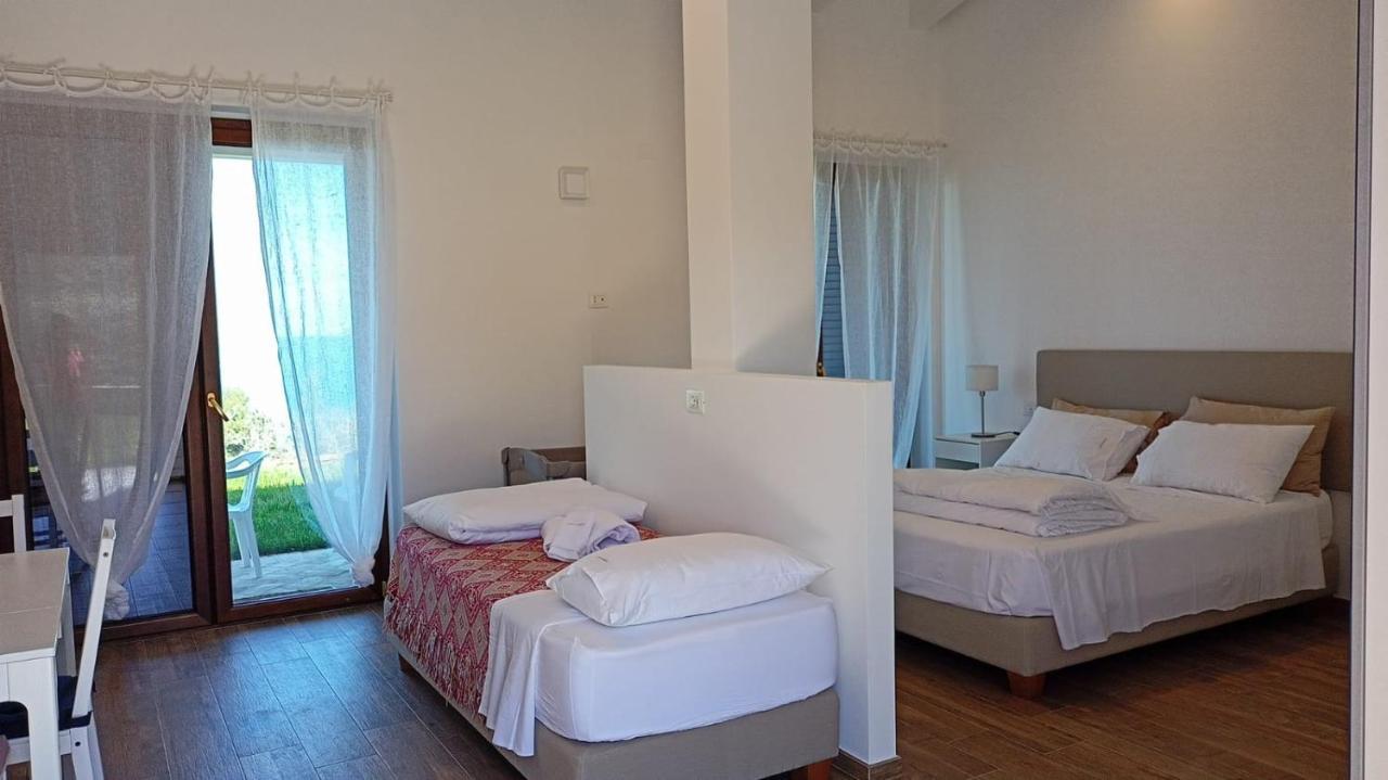 Casale Adriatico B&B Пинето Экстерьер фото